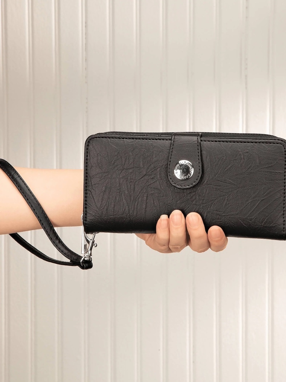 Women’s handbag